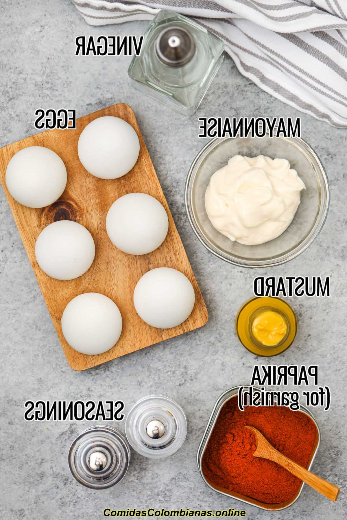ingredientes para hacer Receta de Huevos Rellenos con etiquetas