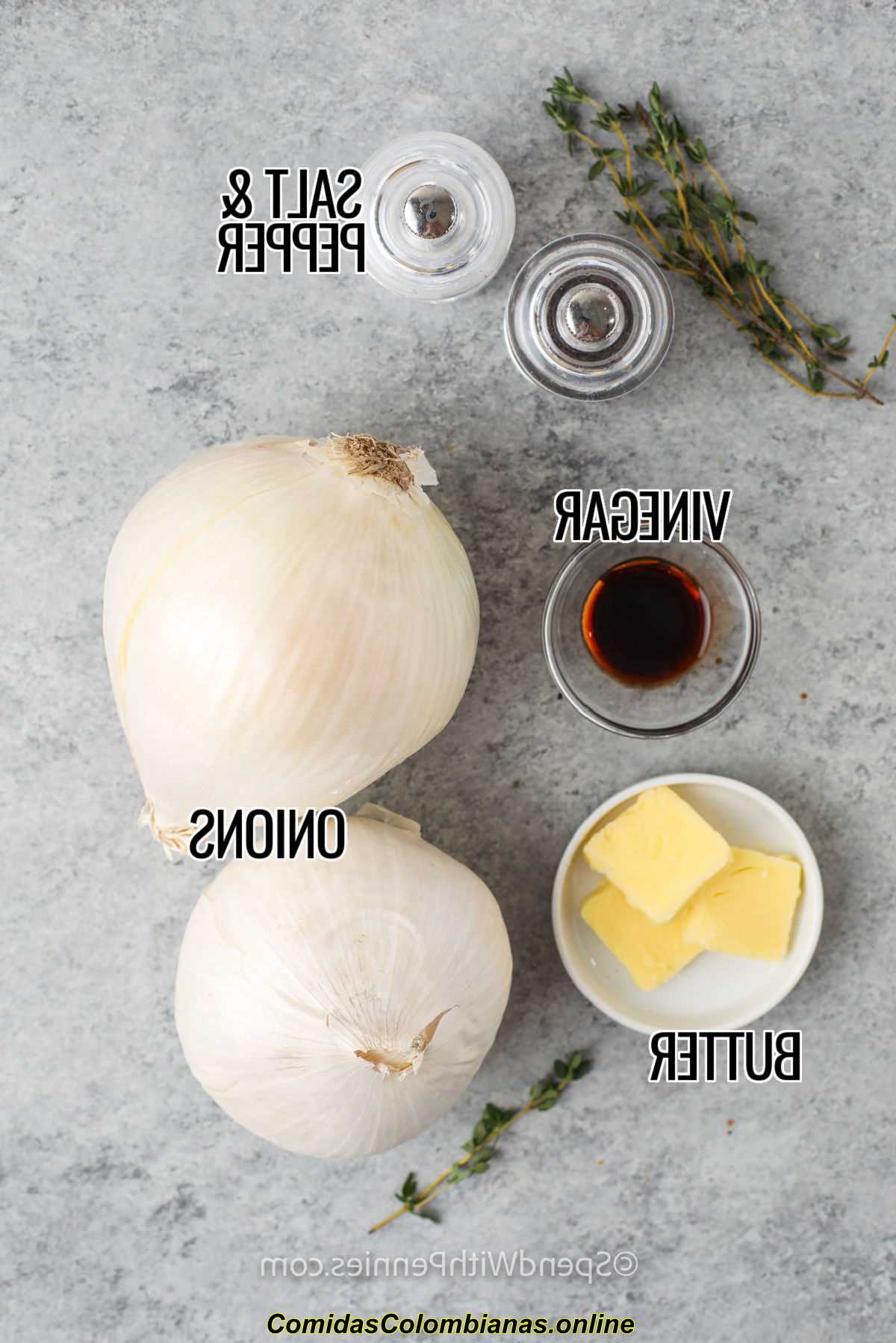 ingredientes para cebolas assadas com rótulos